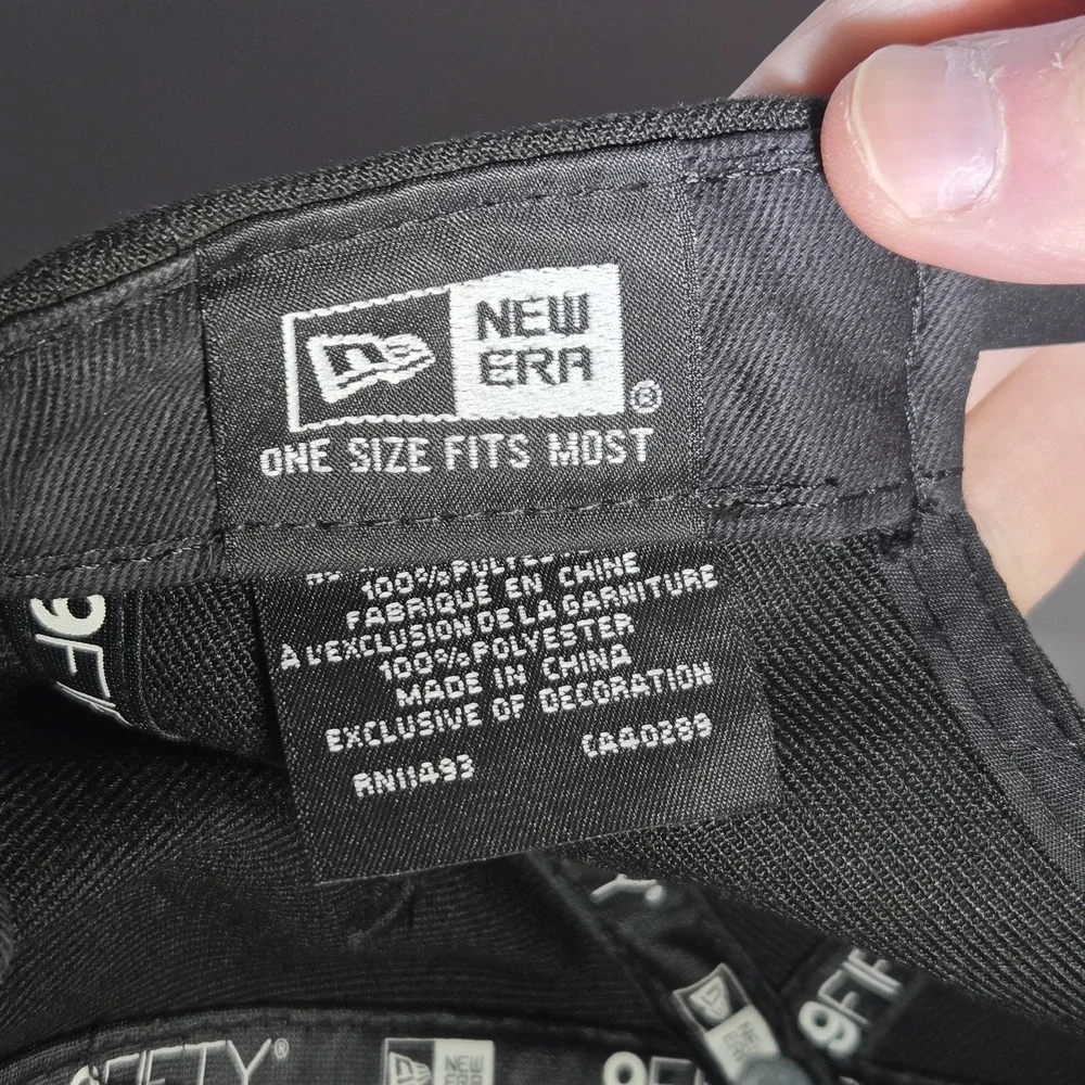 WWE SMACKDOWN‎ Live 20th Anniversary New Era Snapback Adjustable Cap Wrestling